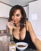 Анкета проститутки Эвелина - метро Строгино, возраст - 26